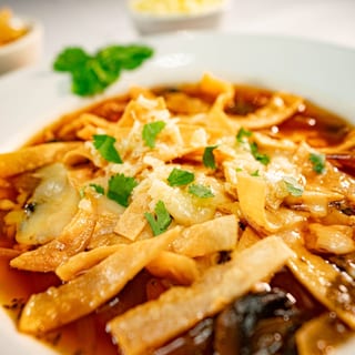 LG TORTILLA SOUP